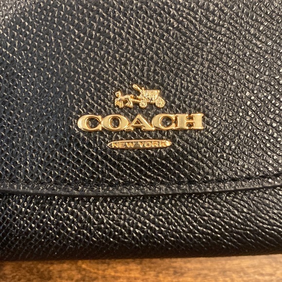 COACH Soft Wallet in Crossgrain Leather - Picture 4 of 8